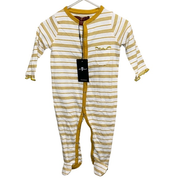 7 For All Mankind White and Yellow Striped Footie - Picture 2 of 6